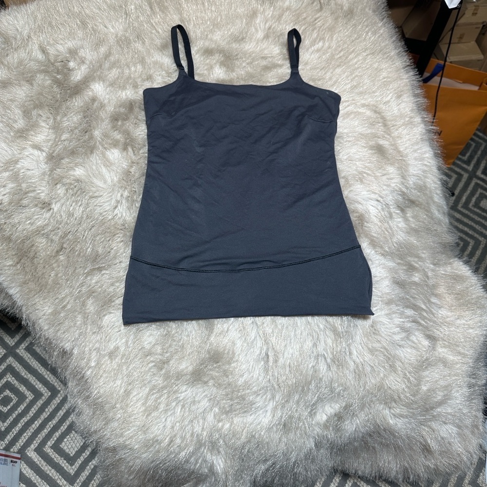 SPANX - Picture 2 of 8